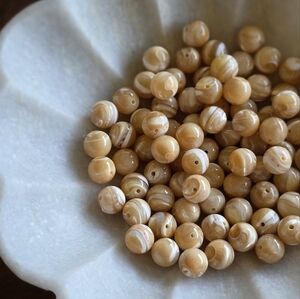 9mm Amber Mother of Pearl Beads